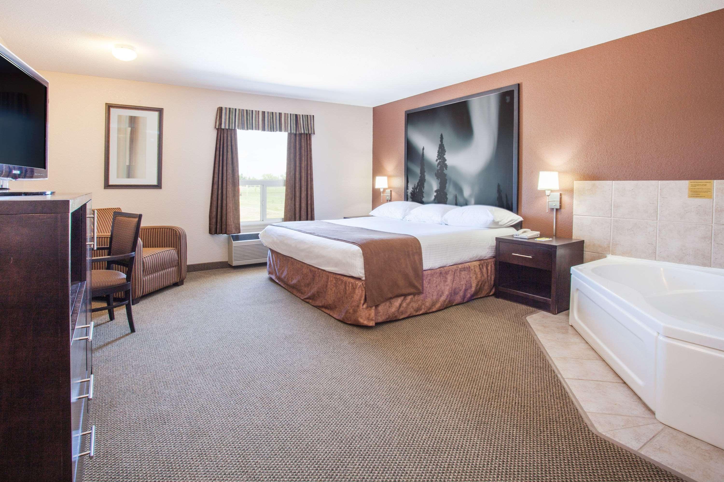Super 8 By Wyndham Meadow Lake Экстерьер фото